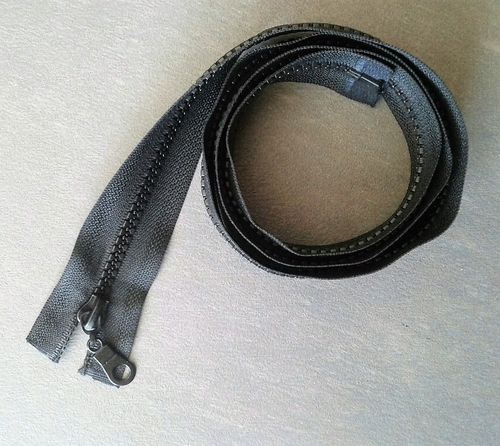 Zip noir 90cm plastique séparable