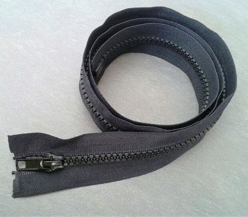 Zip noir 80cm plastique séparable