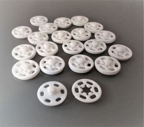 20 pressions rondes 15mm plastiques blanches