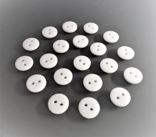 30 boutons ronds 10 mm plastique blanc