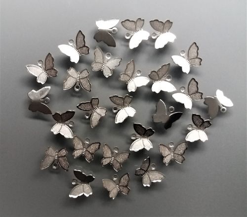 25 breloques papillons métal coloris argent