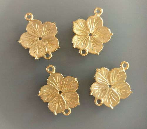 4 pendentifs connecteurs fleur dorée 2 cm